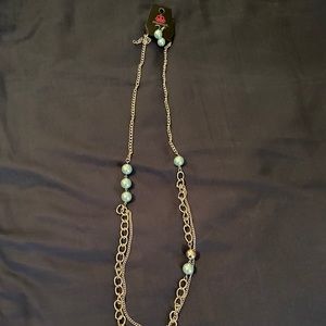 Paparazzi Jewelry: Necklace and Earrings